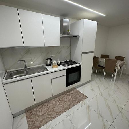 Dimora Nei Quartieri Spagnoli Neapel Exteriör bild